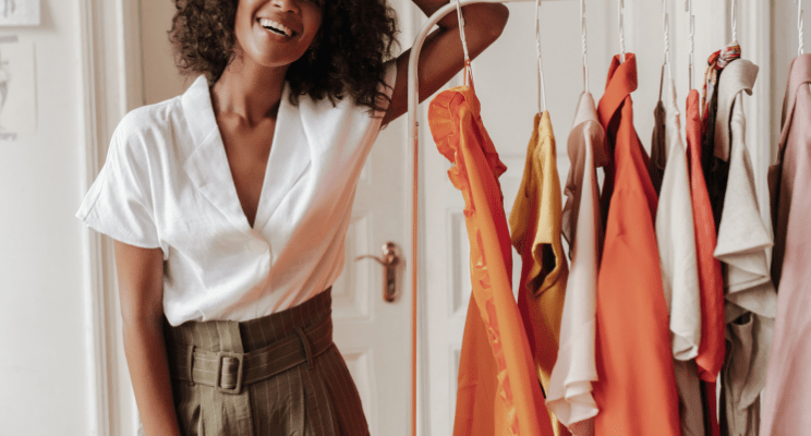 Fresh Outfit Planning Habits for Busy Mornings