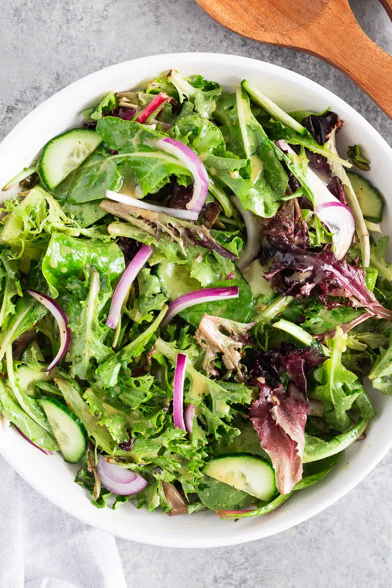 Easy Salad Recipes for Fresh Family Lunches